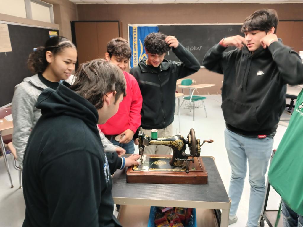 In History, we are going over the great depression and today our students got to interact with a hand-crank sewing machine made in 1907, kindly borrowed from Mrs. Jessica Carranza. 
